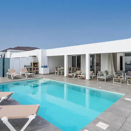 Aqualava 2 By Βίλα *